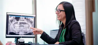 Step 1 of All-on-4 procedure in Mexico, featuring patient evaluation and planning for effective treatment.